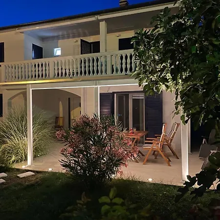 Katharina For 4 - 8 People فيلة سفيتي فيليب ياكوف