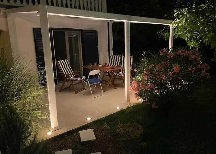 Katharina For 4 - 8 People فيلة